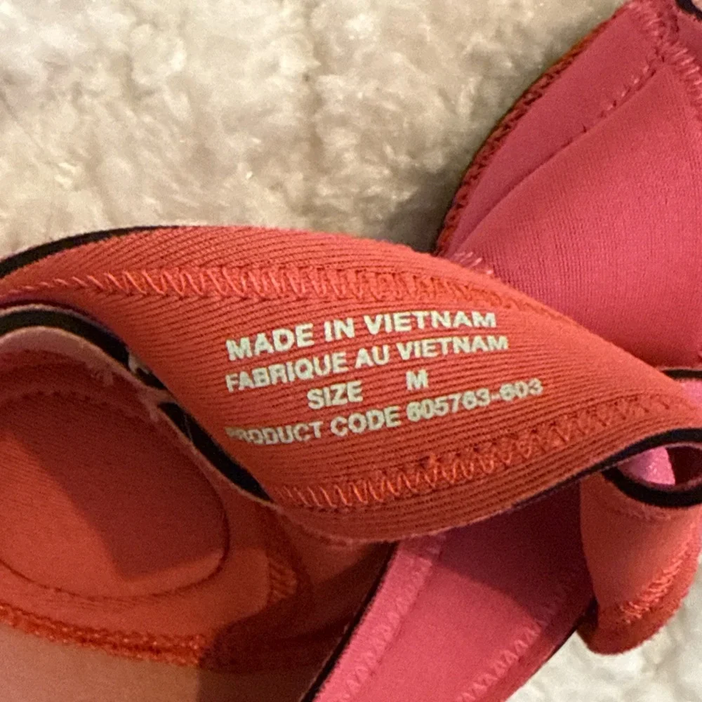 Nike Studio Wrap Shoes Atomic Red Size M 8-9 Yoga Dance Ballet 605763 603 NO BAG